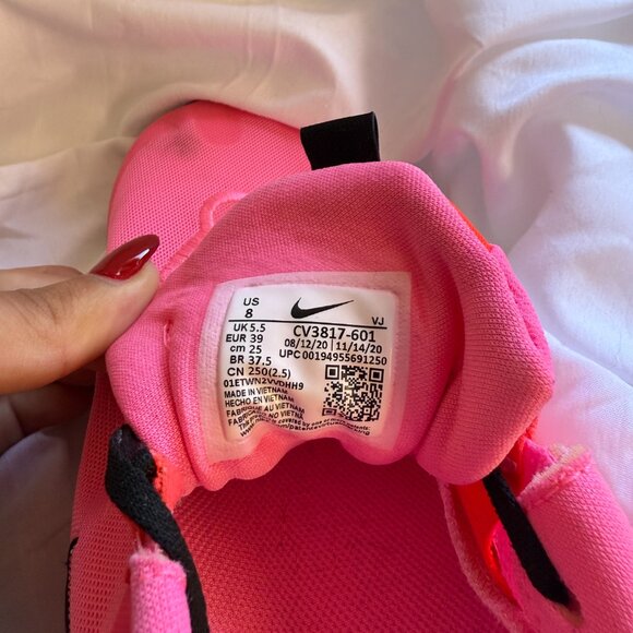 Nike React Escape Run Pink Glow CV3817-601 Size 8 | Lightly Worn - Picture 2 of 4